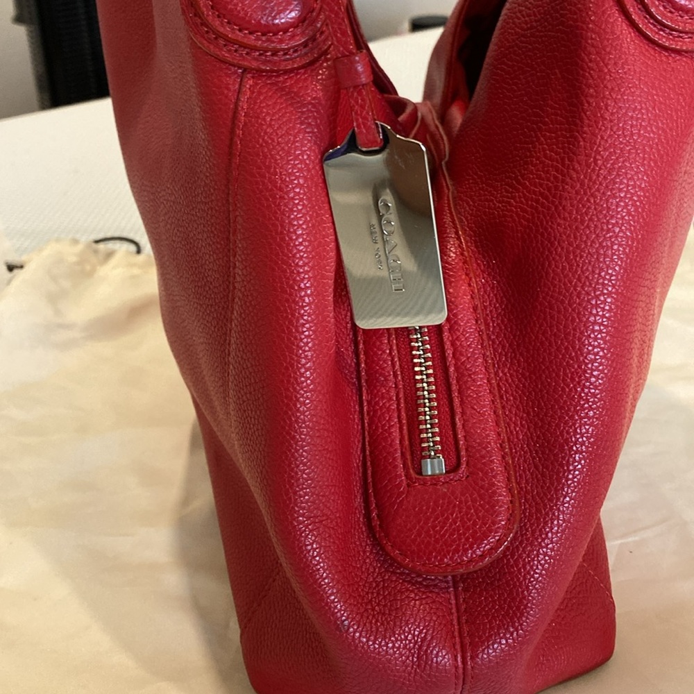 COACH Pebbled Red Leather Edie 31 Tote with original dust bag - Picture 7 of 17